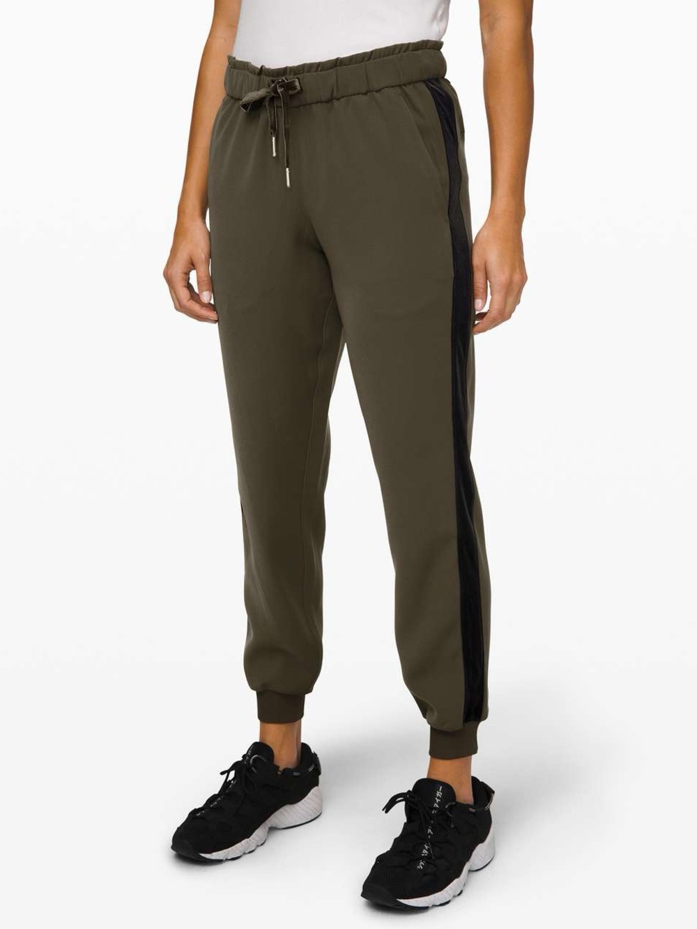 Lululemon on the fly jogger pants *Black velvet trim - dark olive